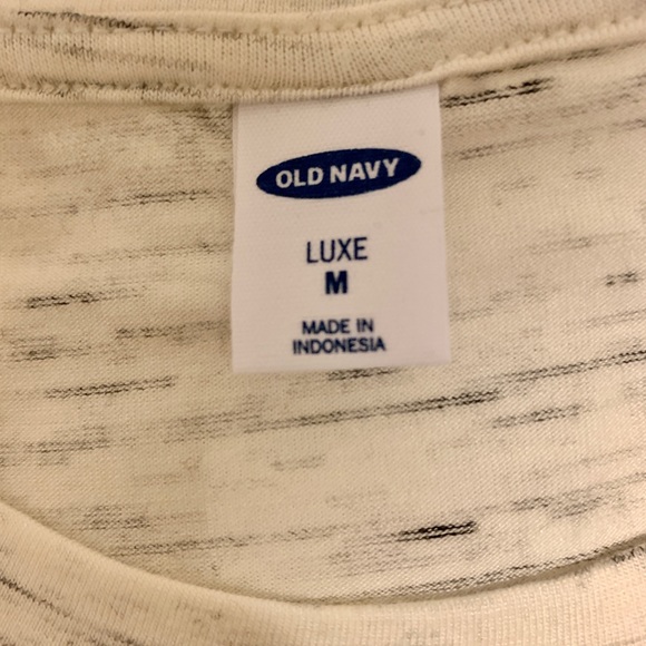 Old Navy Top - Picture 3 of 3